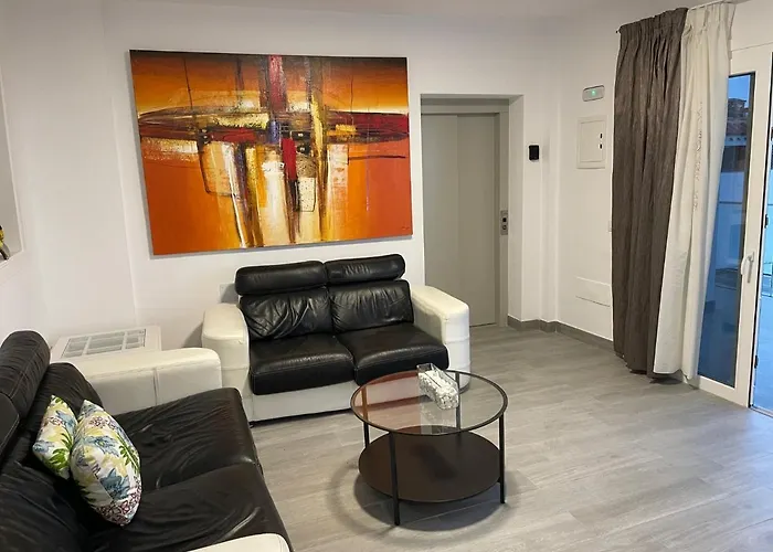 Adeje Deluxe Santa Monica Otel